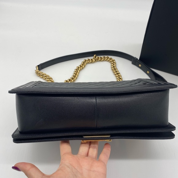 ❌❌sold❌❌Chanel New Medium Boy Flap Bag - Picture 10 of 15